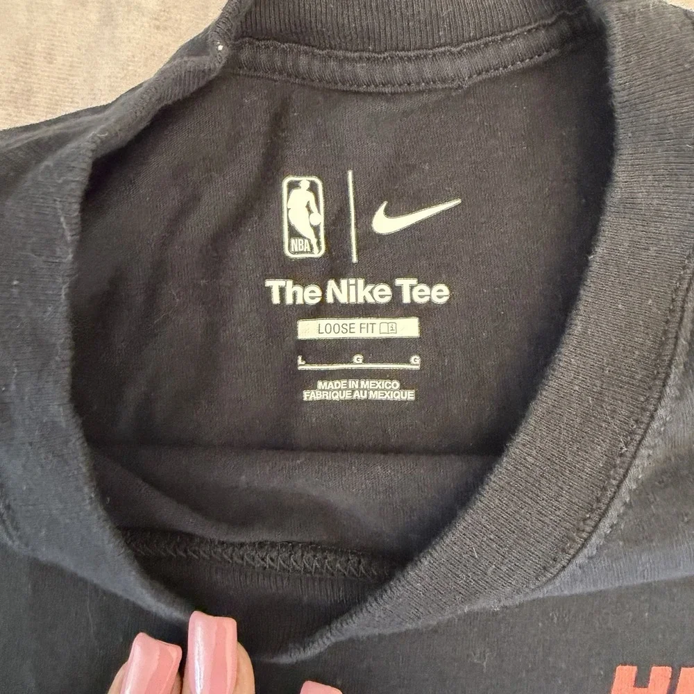 Nike Miami Heat Long Sleeve Tee‎ Black NBA Graphic Shirt Mens L